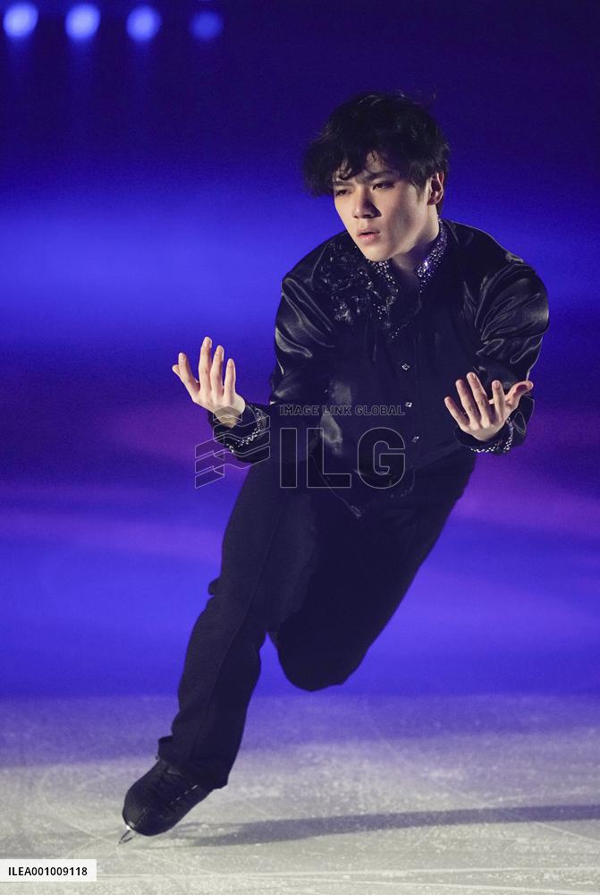 Ice show rehearsal in Yokohama