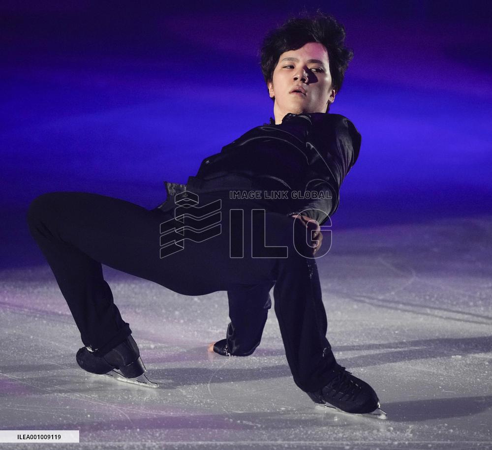 Ice show rehearsal in Yokohama