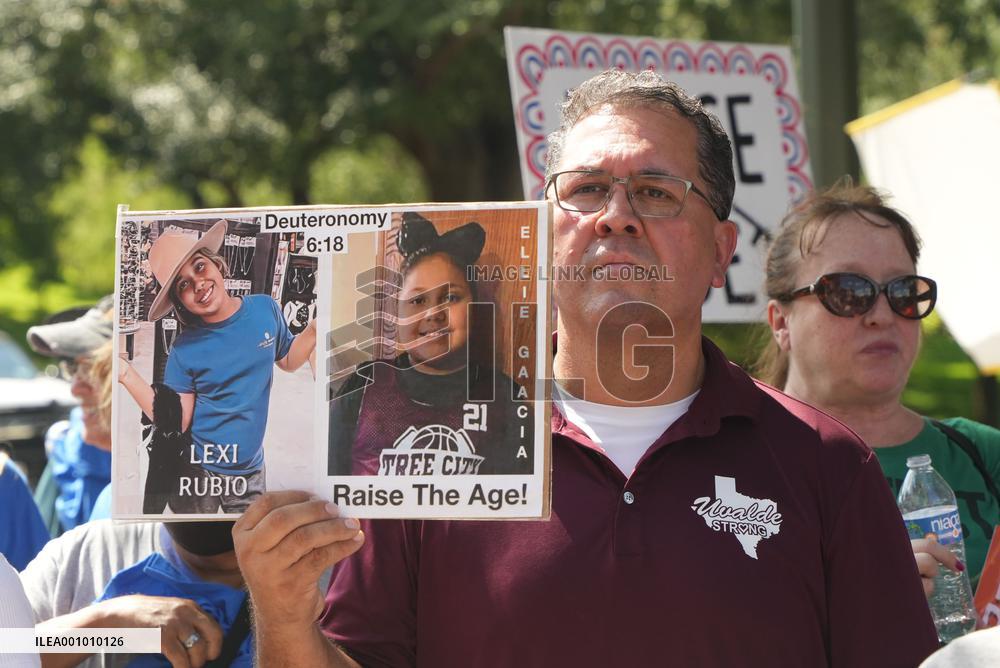 U.S.-TEXAS-AUSTIN-DEMONSTRATION