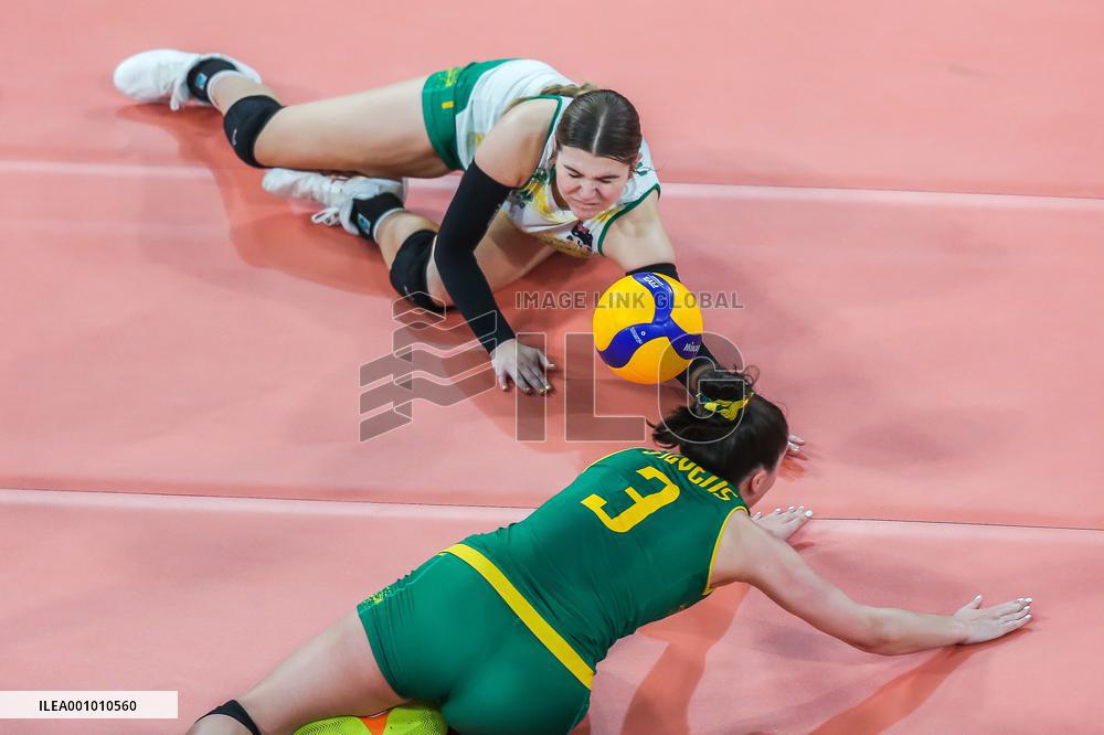 (SP)THE PHILIPPINES-PASIG CITY-VOLLEYBALL-AVC CUP-WOMEN-IRAN VS AUSTRALIA