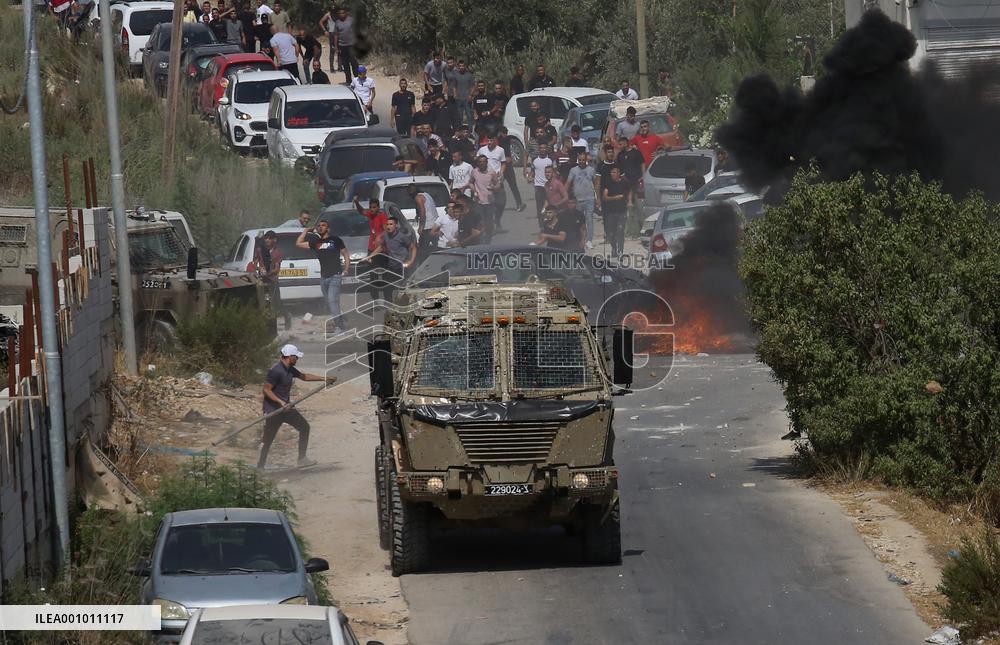 MIDEAST-NABLUS-CLASHES