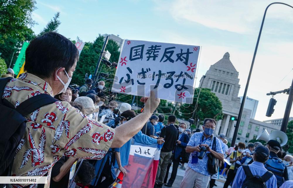 Protest against Abe's state funeral