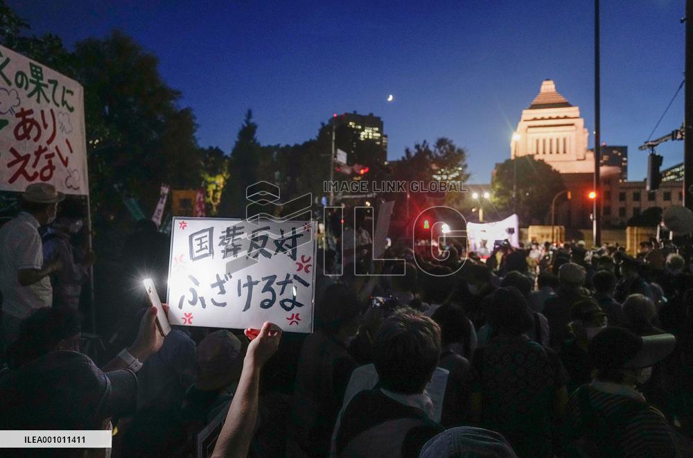 Protest against Abe's state funeral
