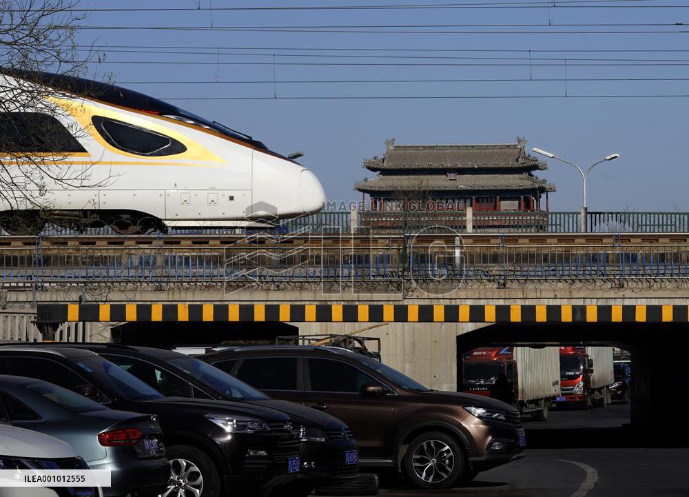Xinhua Headlines: Chinese dictionary buzzwords illustrate China's transformation in past decade