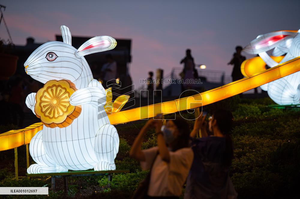 CHINA-MACAO-MID-AUTUMN FESTIVAL-CELEBRATION (CN)