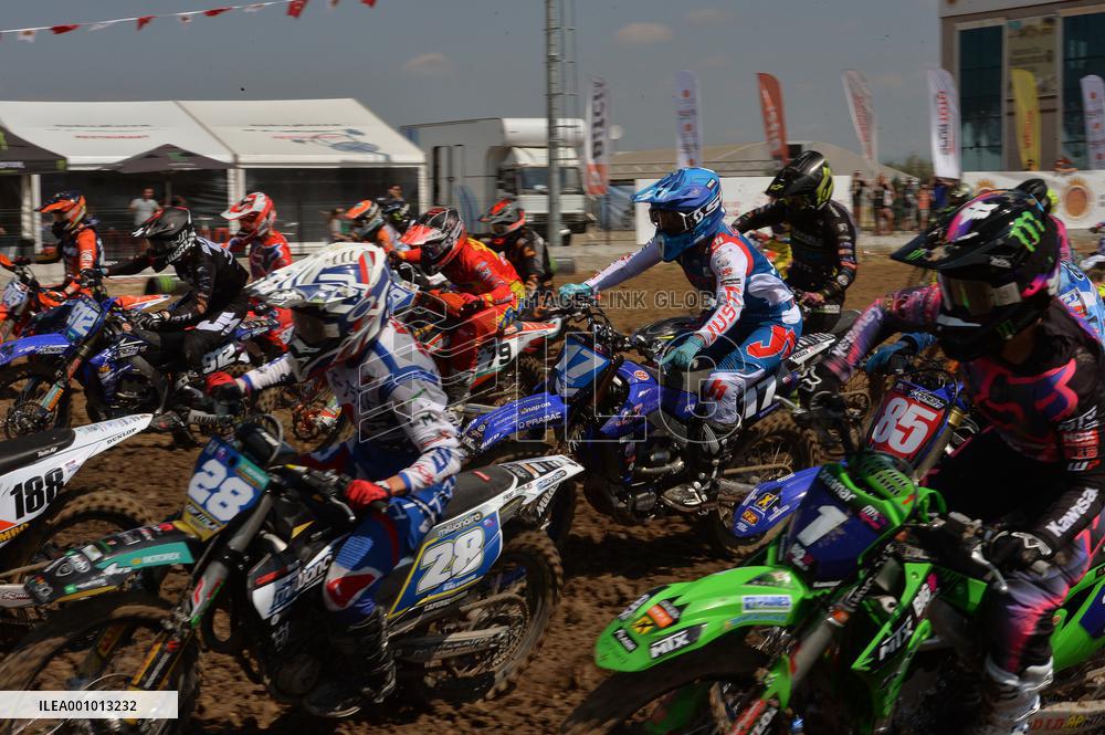 (SP)TÜRKIYE-AFYON-MOTOCROSS-WMX
