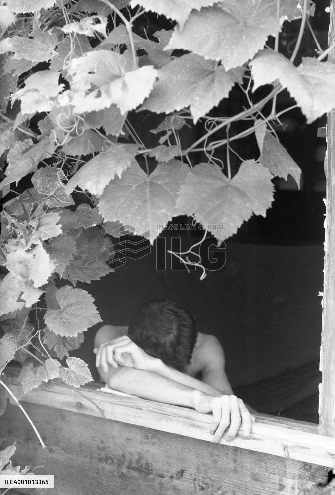 PIKADON-Records of Hibakusha