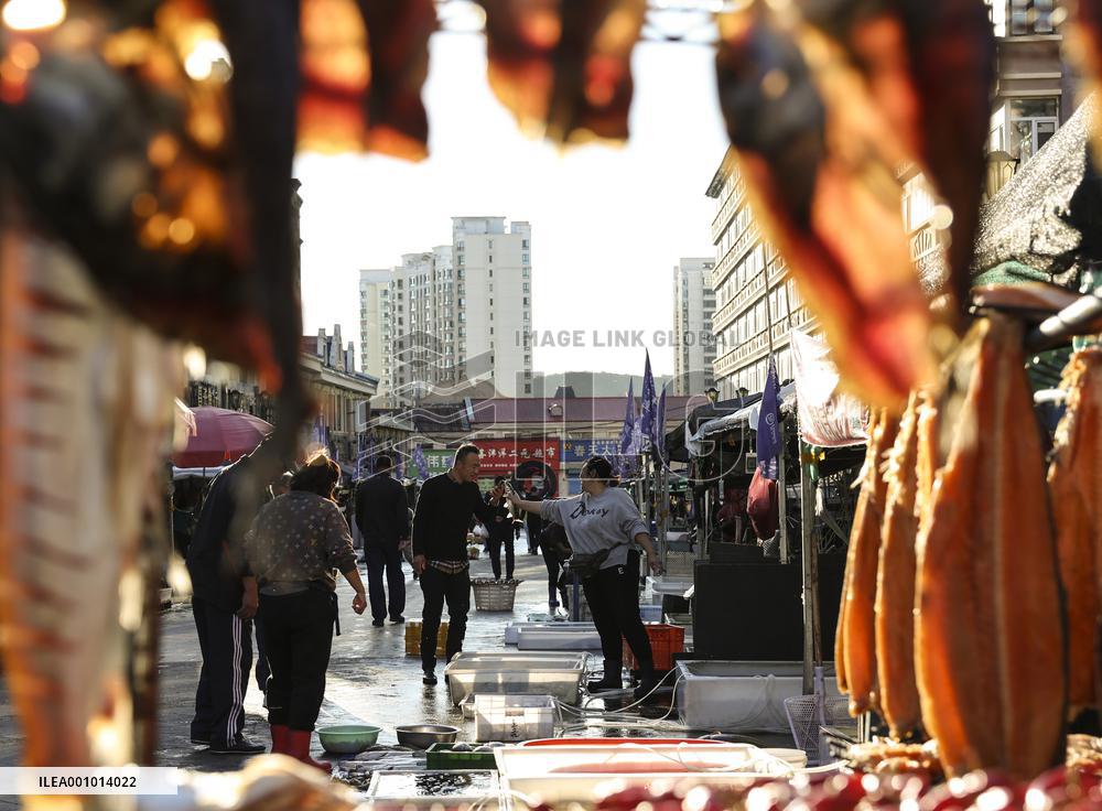 CHINA-HEILONGJIANG-FUYUAN-FISH MARKET (CN)