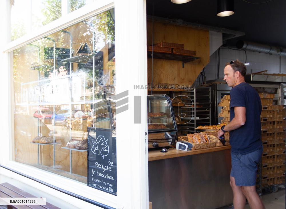 THE NETHERLANDS-HAARLEM-RISING ENERGY COST-BAKERY