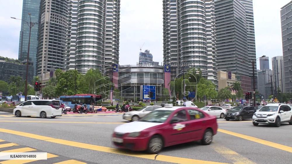Malaysia's population in Q2 grows 0.2 pct yoy to 32.7 mln