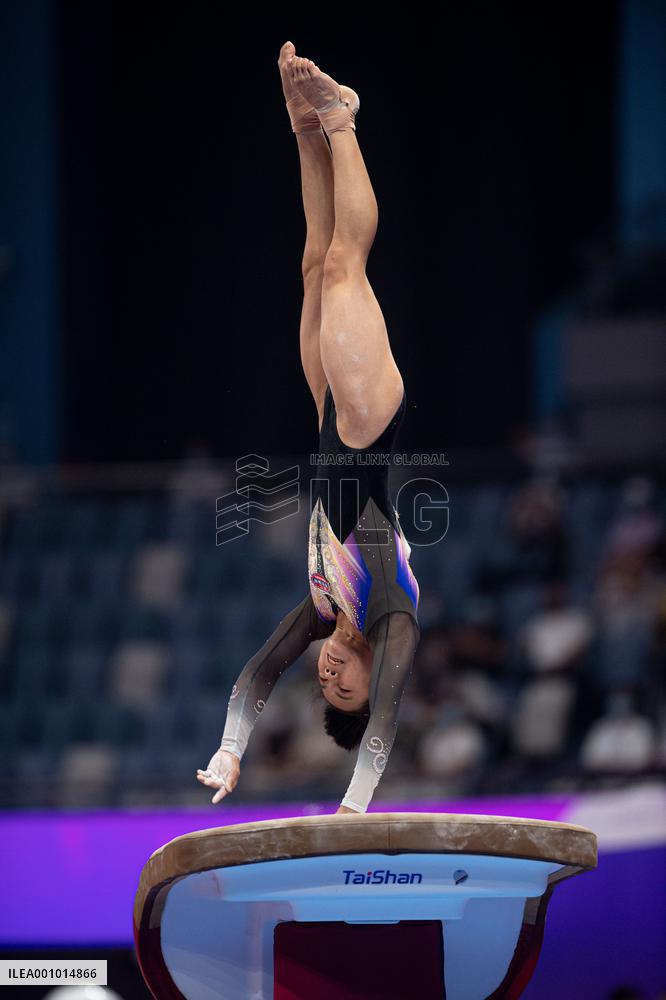 (SP)CHINA-HANGHZOU-ARTISTIC GYMNASTICS-NATIONAL CHAMPIONSHIP-WOMEN'S VAULT