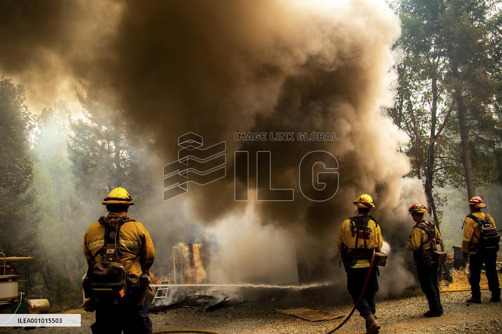 U.S.-LAKE TAHOE-FOREST FIRE
