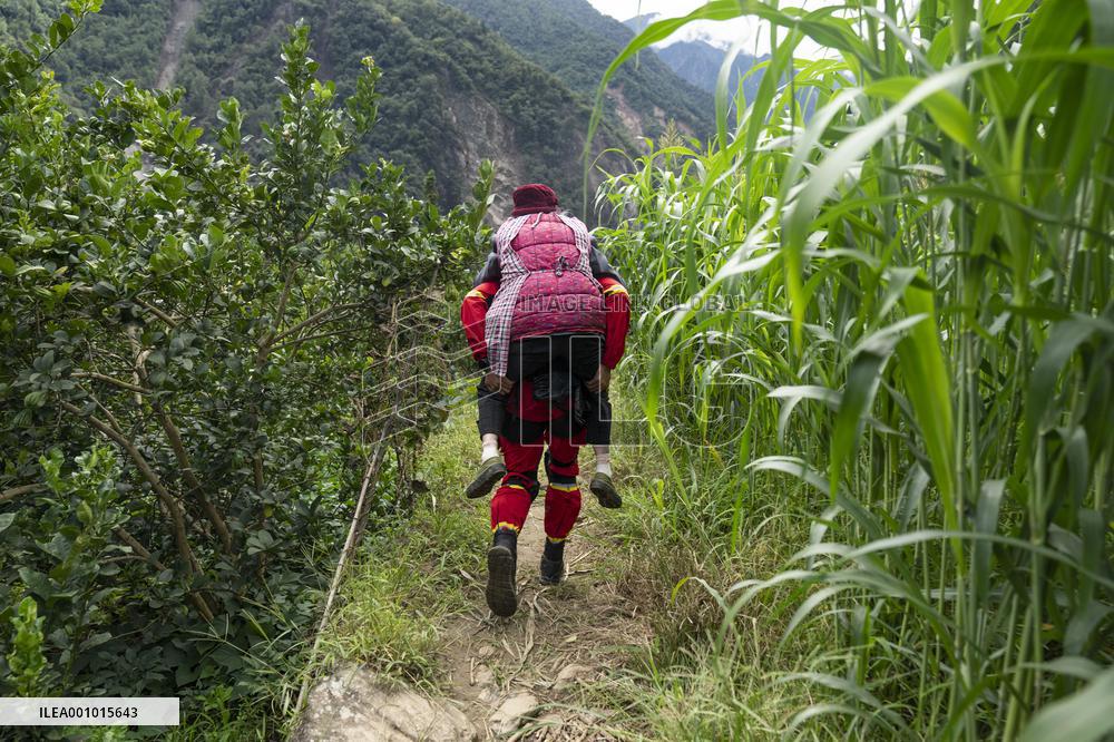 CHINA-SICHUAN-EARTHQUAKE-RESCUE-RELIEF (CN)