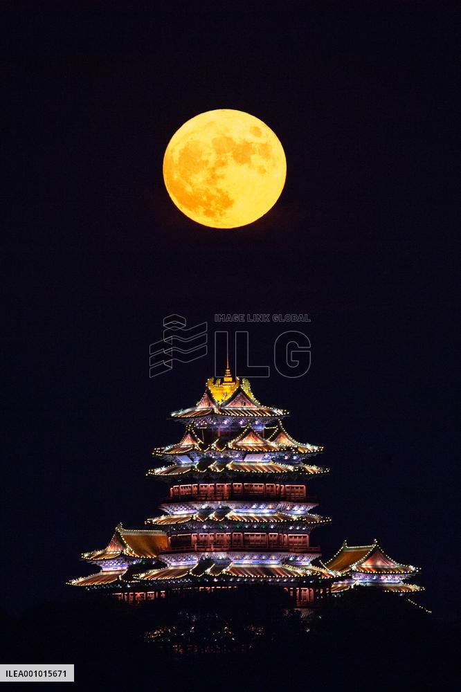 #CHINA-MID-AUTUMN FESTIVAL-FULL MOON (CN)