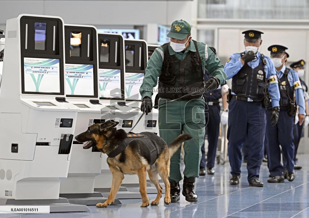 Patrol ahead of state funeral in Tokyo