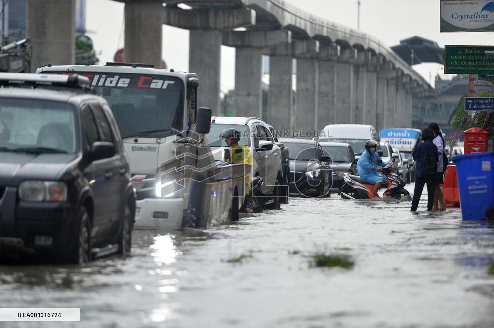 THAILAND-BANGKOK-FLOODS