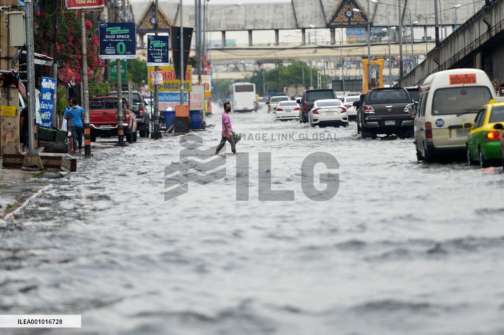 THAILAND-BANGKOK-FLOODS