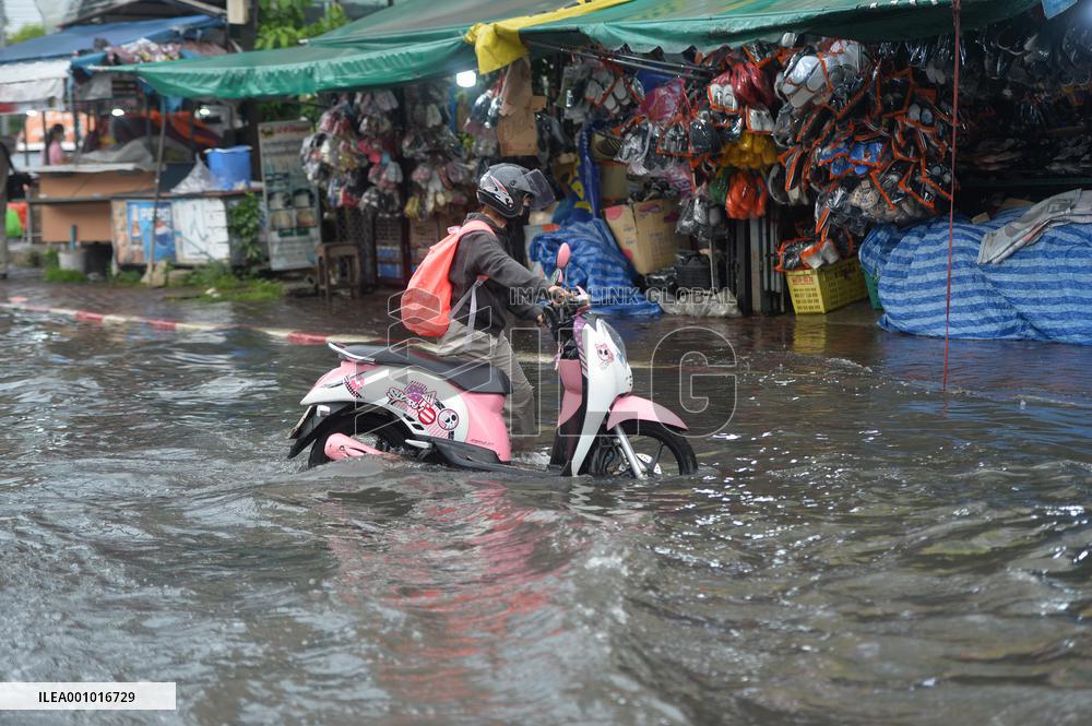 THAILAND-BANGKOK-FLOODS