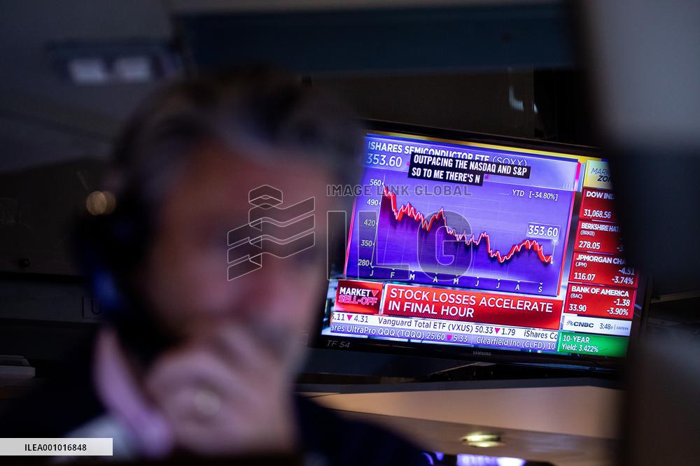 U.S.-NEW YORK-STOCK MARKET-FALL
