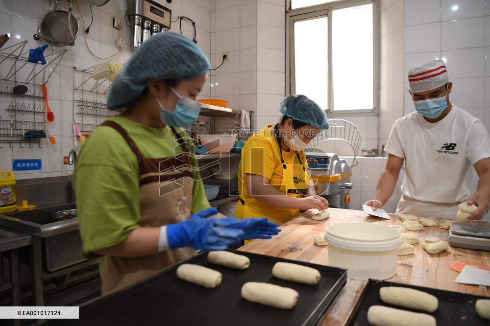 CHINA-HUNAN-CHANGSHA-BACH'S BAKERY (CN)