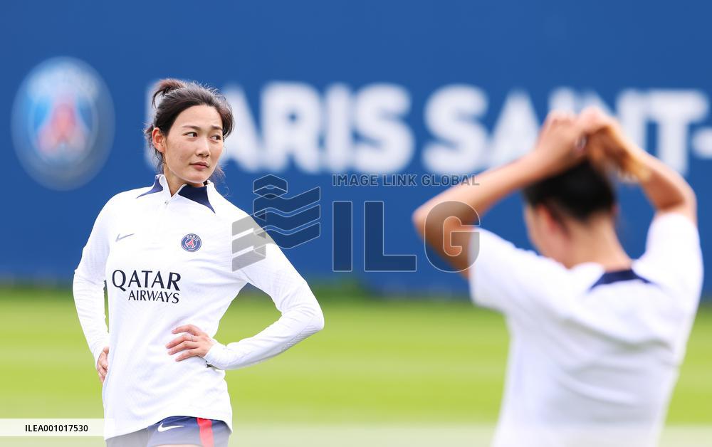 (SP)FRANCE-PARIS-FOOTBALL-PSG-YANG LINA