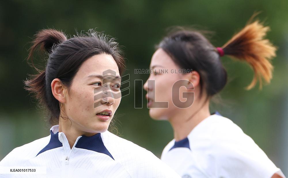 (SP)FRANCE-PARIS-FOOTBALL-PSG-YANG LINA