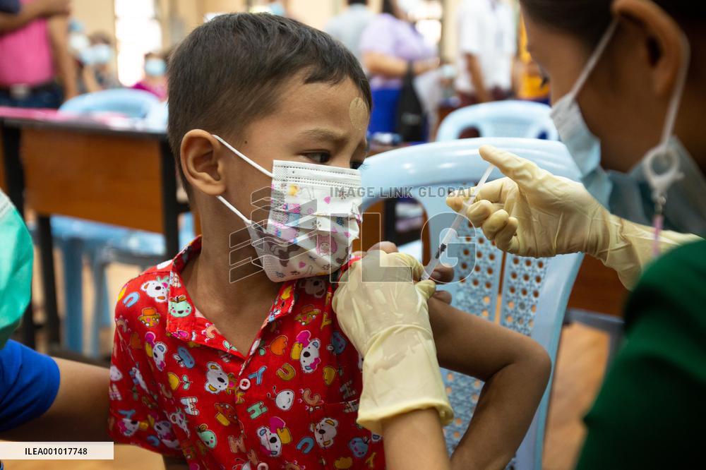 MYANMAR-YANGON-COVID-19