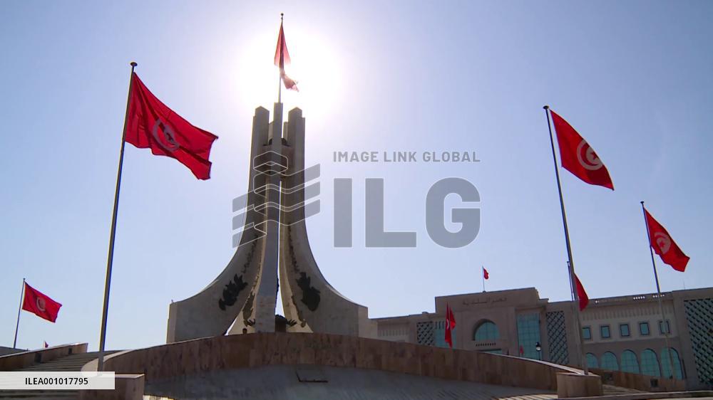 Tunisian gov't, labor union reach deal on wage rise to keep stability