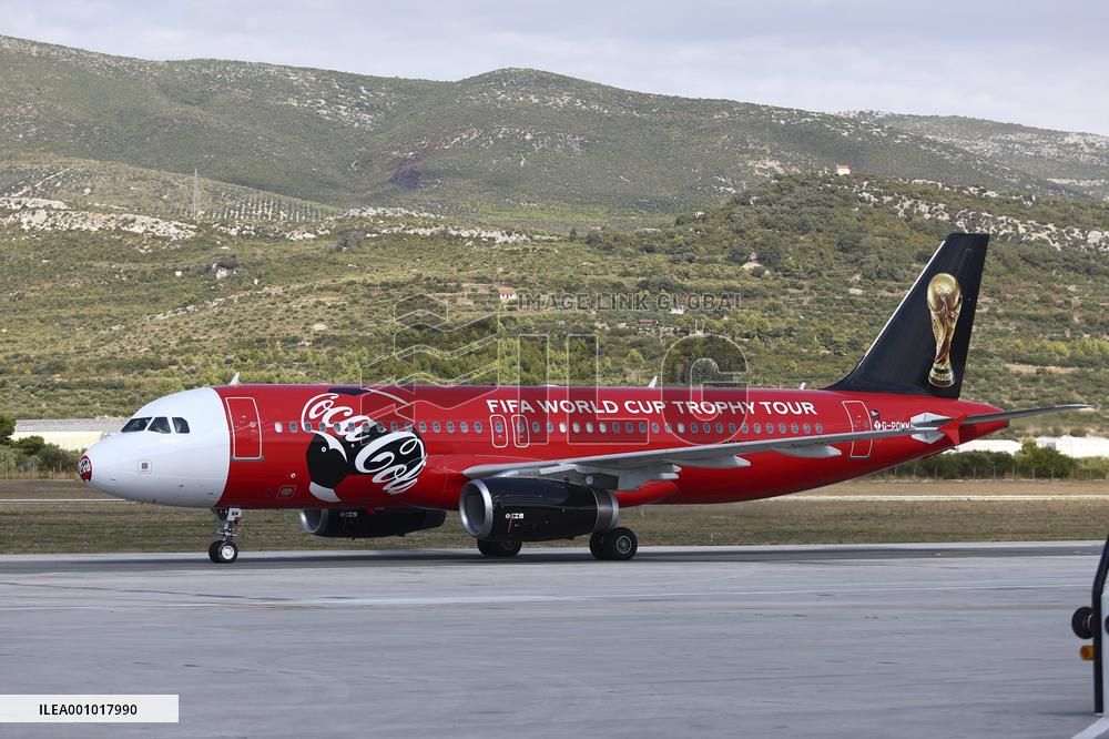 (SP)CROATIA-SPLIT-FIFA-WORLD CUP-TROPHY TOUR