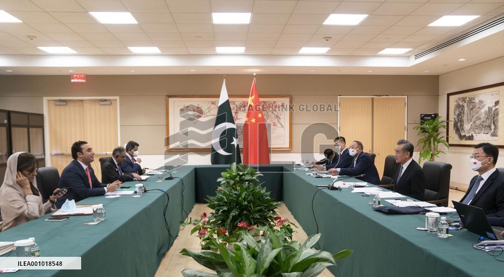 U.S.-NEW YORK-CHINA-WANG YI-PAKISTAN-FM-MEETING