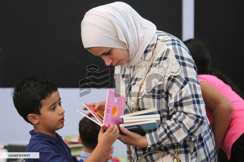 MIDEAST-SURDA-BOOK FAIR