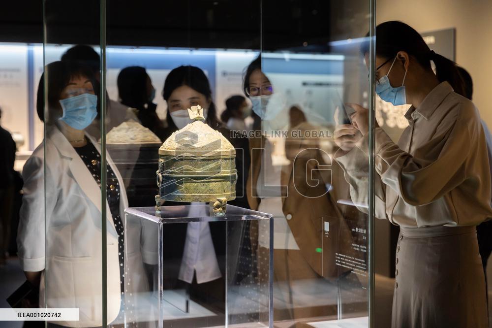 CHINA-SHANGHAI-RETRIEVED CULTURAL RELICS-EXHIBITION (CN)