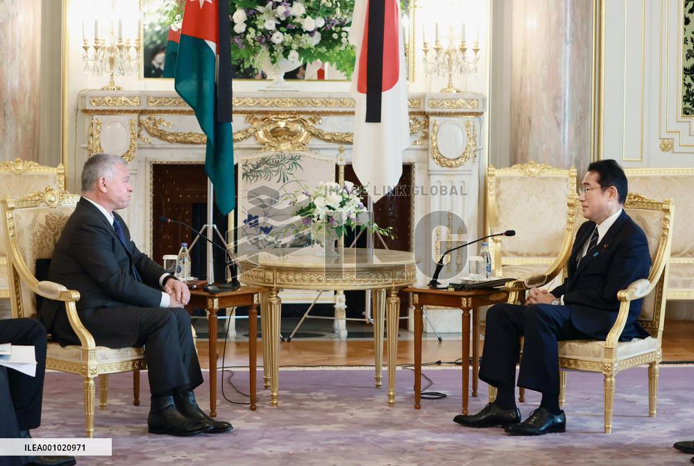 Japan, Jordan leaders meet in Tokyo