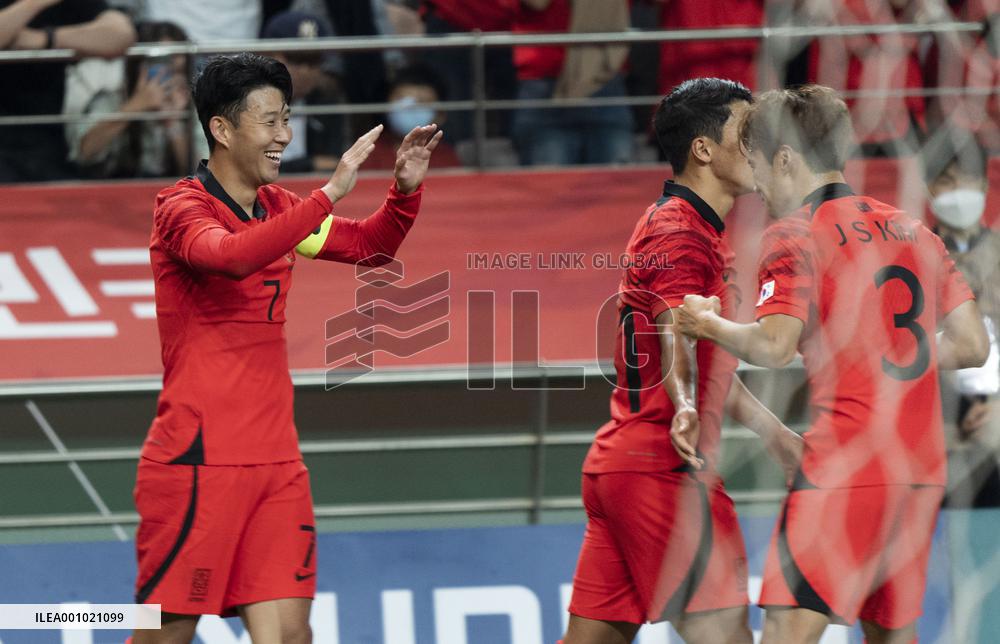 (SP)SOUTH KOREA-SEOUL-FOOTBALL-FRIENDLY MATCH-SOUTH KOREA VS CAMEROON