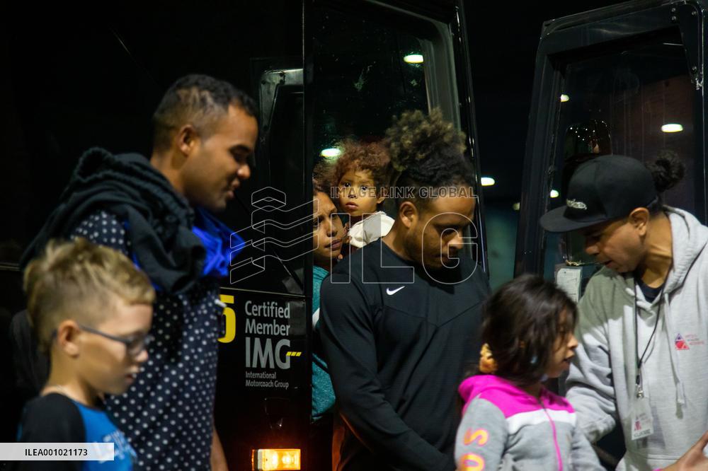 U.S.-NEW YORK-MIGRANT BUSES