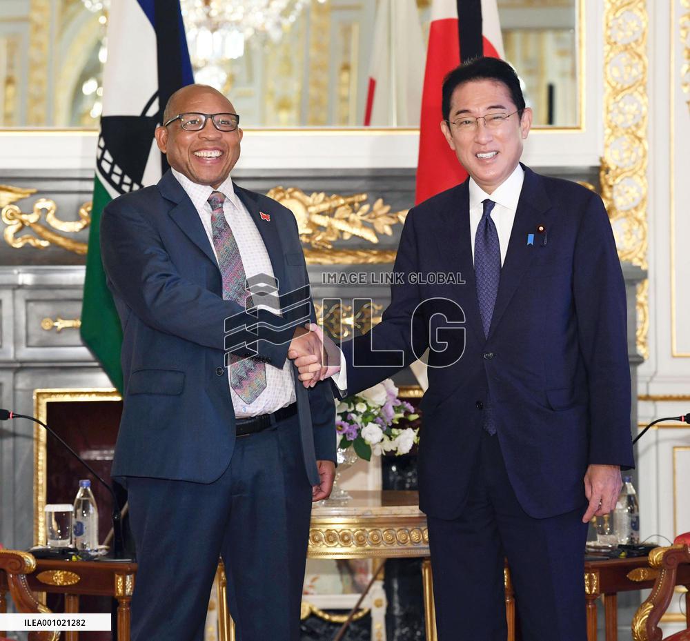 Japan-Lesotho talks