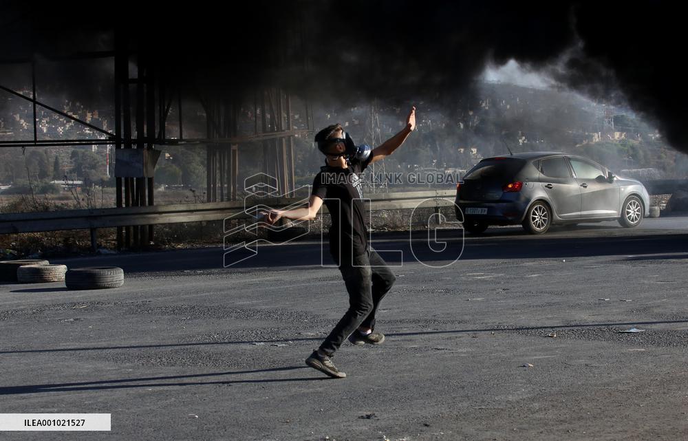 MIDEAST-NABLUS-CLASHES