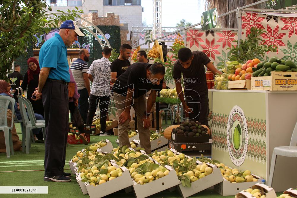 MIDEAST-QALQILYA-GUAVA-FESTIVAL