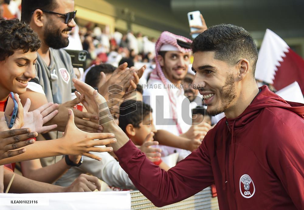 (SP)QATAR-DOHA-FOOTBALL-NATIONAL TEAM-TRAINING