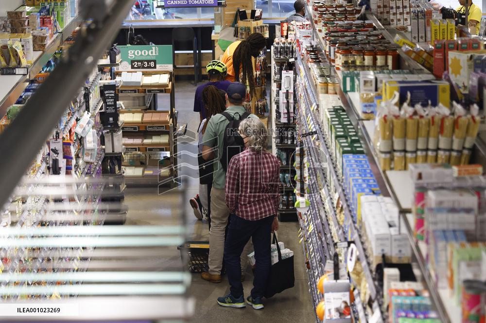 Xinhua Headlines: Growing global recession fears as Fed's aggressive rate hikes export inflation