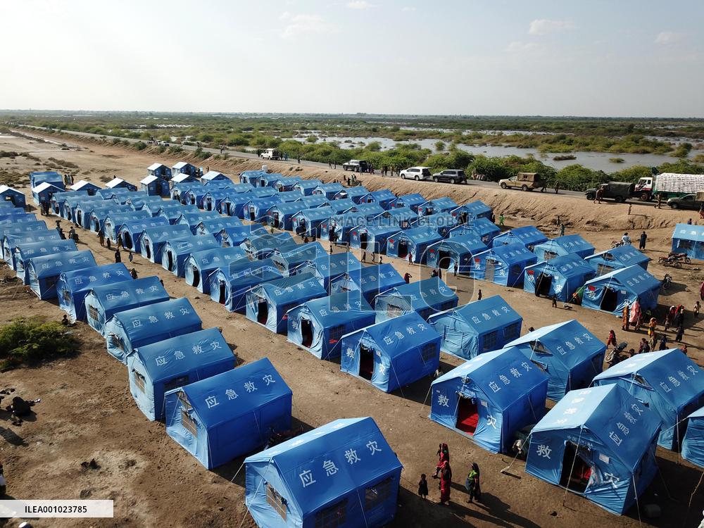 PAKISTAN-BADIN-FLOOD-CHINA-DONATED-TENTS