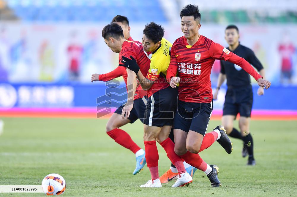 (SP)CHINA-CHANGCHUN-FOOTBALL-CSL-CHANGCHUN YATAI VS GUANGZHOU (CN)