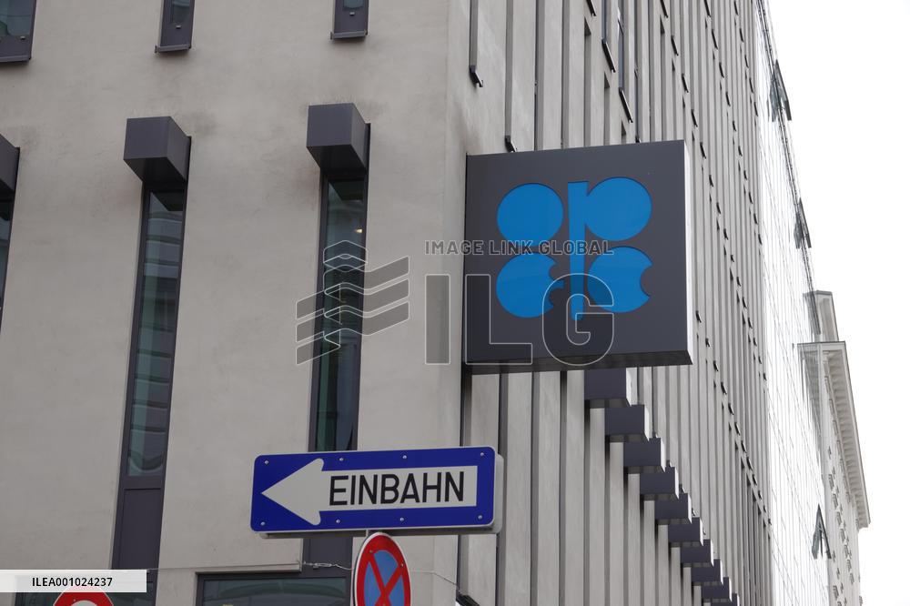 AUSTRIA-VIENNA-OPEC-PRODUCTION CUT