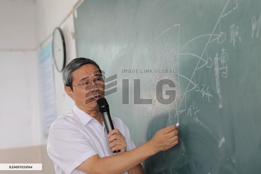 CHINA-ANHUI-CPC-NATIONAL CONGRESS DELEGATE-LU BINGHUI (CN)