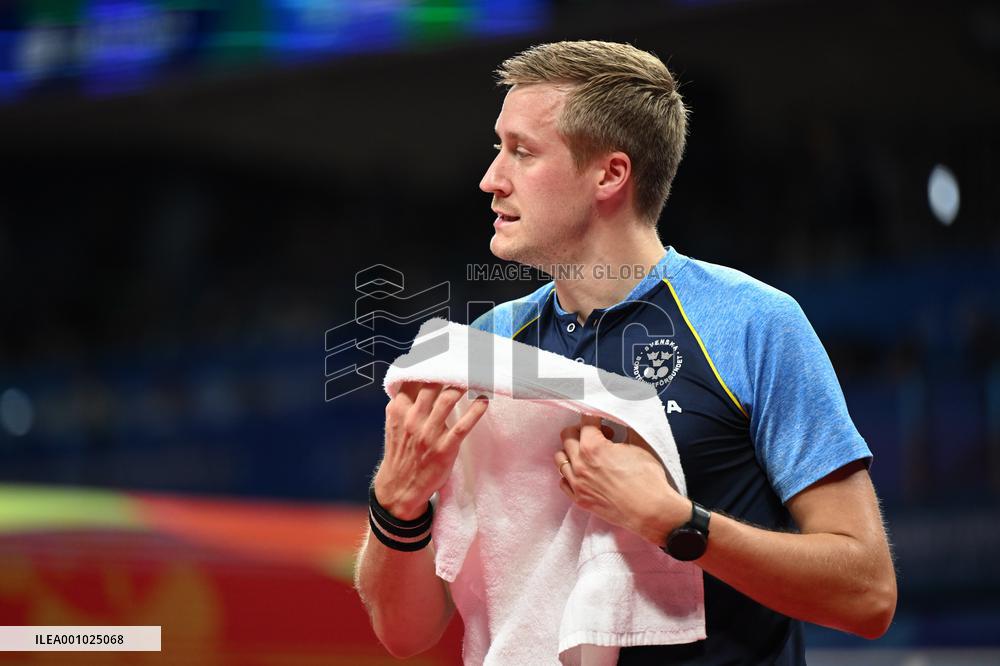 (SP)CHINA-CHENGDU-TABLE TENNIS-ITTF WORLD TEAM CHAMPIONSHIPS FINALS-MEN'S TEAM-QUARTERFINALS-CHN VS SWE
