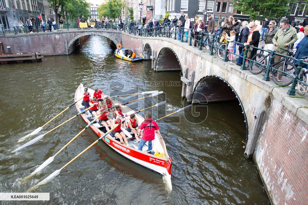 (SP)NETHERLANDS-AMSTERDAM-CANAL RACE