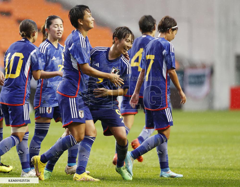 Football: Japan vs. New Zealand