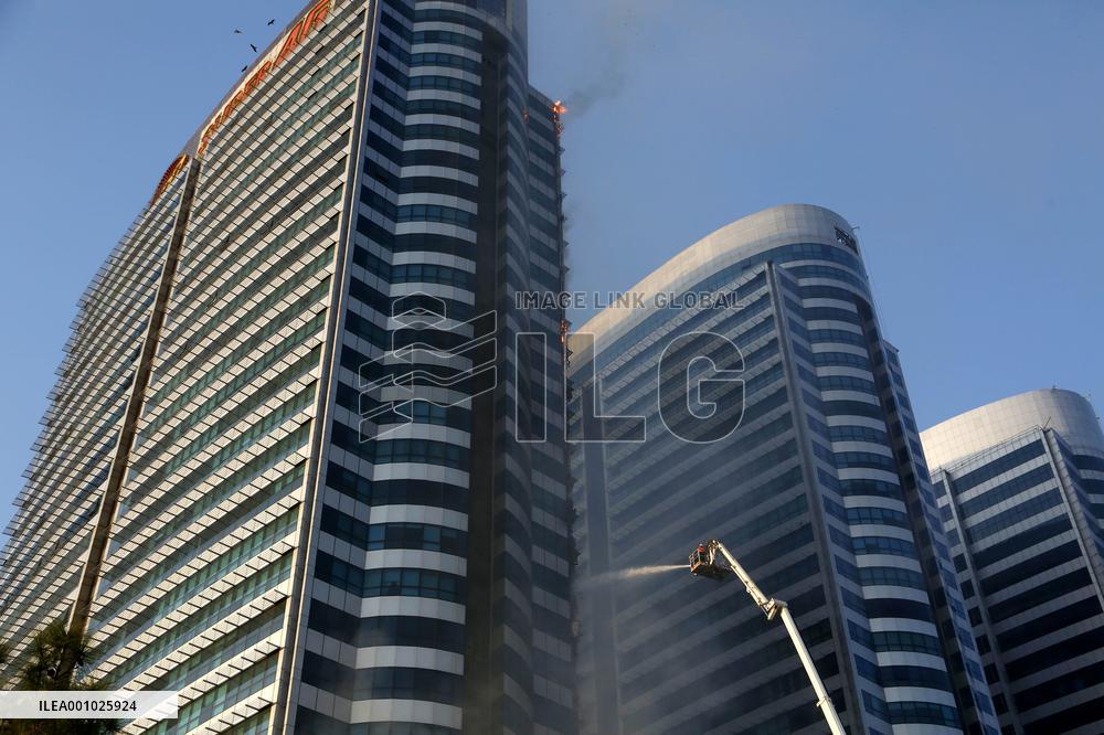 PAKISTAN-ISLAMABAD-BUILDING-FIRE