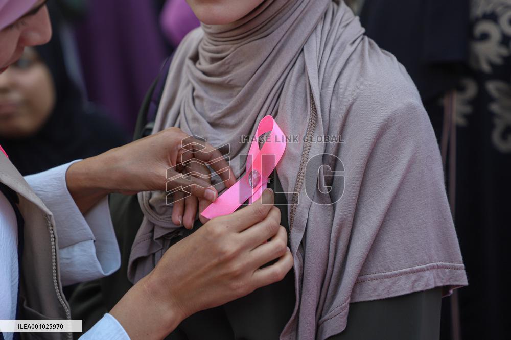 MIDEAST-GAZA CITY-BREAST CANCER-AWARENESS
