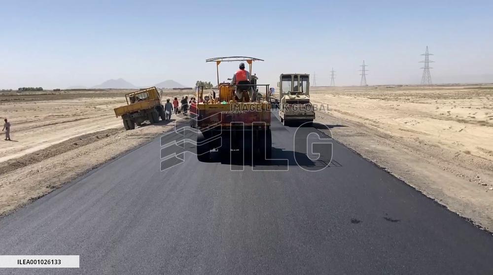 Afghan gov't begins reconstruction of major highway in southern region